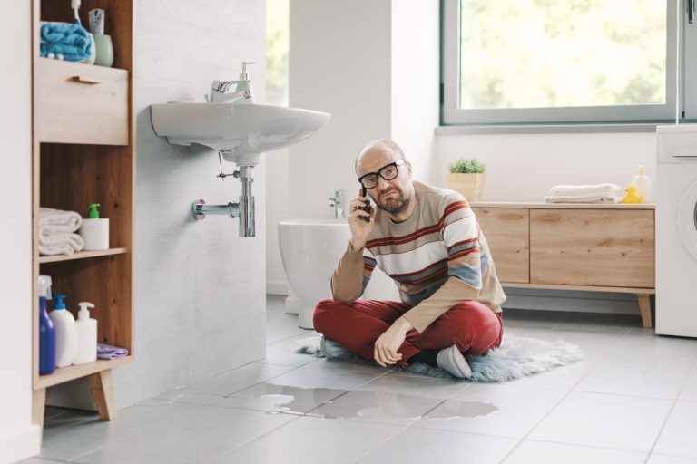 What to Do Before, During, and After a Plumbing Emergency