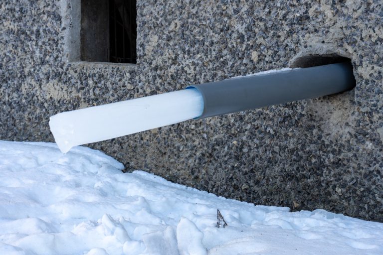 Winter Plumbing Checklist: Prevent Frozen or Burst Pipes