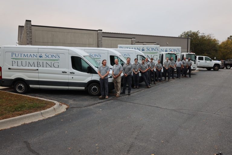 How to Choose the Right Plumber for Your Home