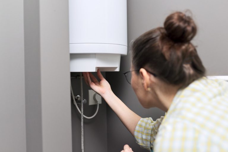 Should You Adjust Your Water Heater Temperature? A Homeowner’s Guide